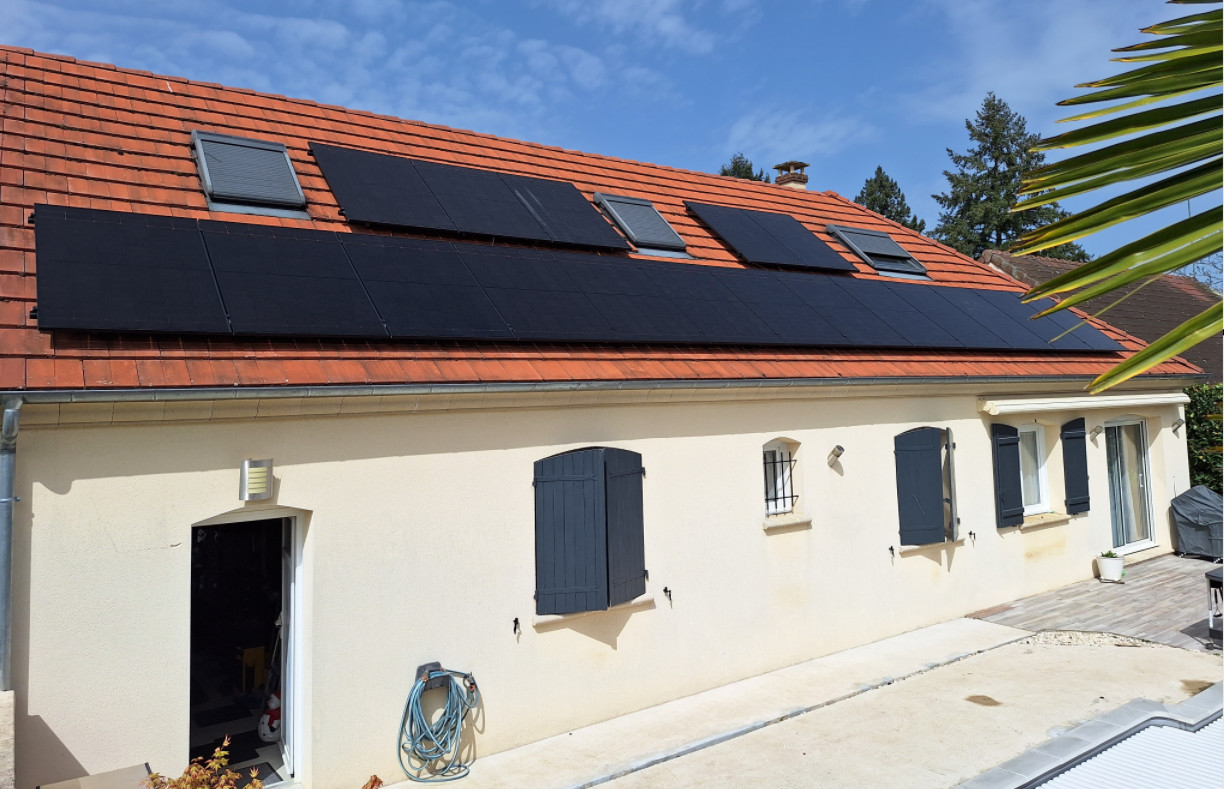 Chantiers photovoltaïques réalisés par l'entreprise Chantiers photovoltaïques réalisés par l'entreprise