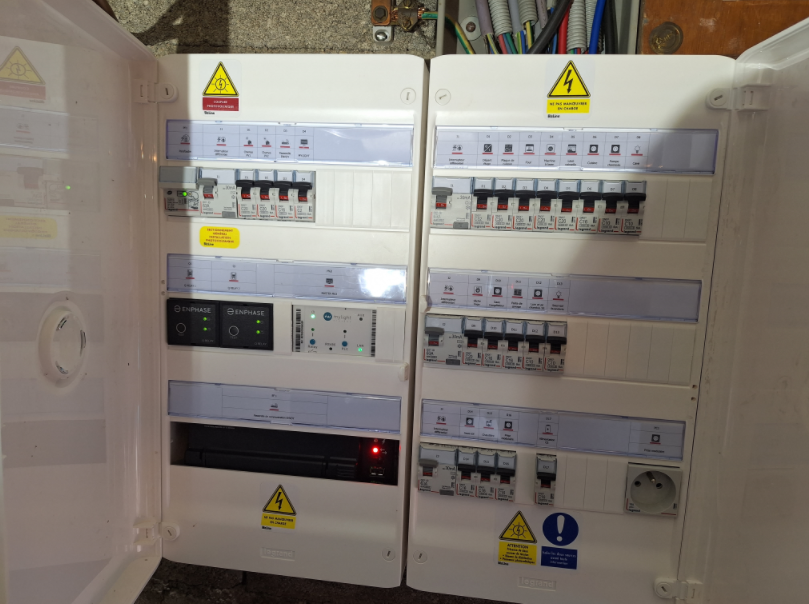 Chantiers photovoltaïques réalisés par l'entreprise Chantiers photovoltaïques réalisés par l'entreprise